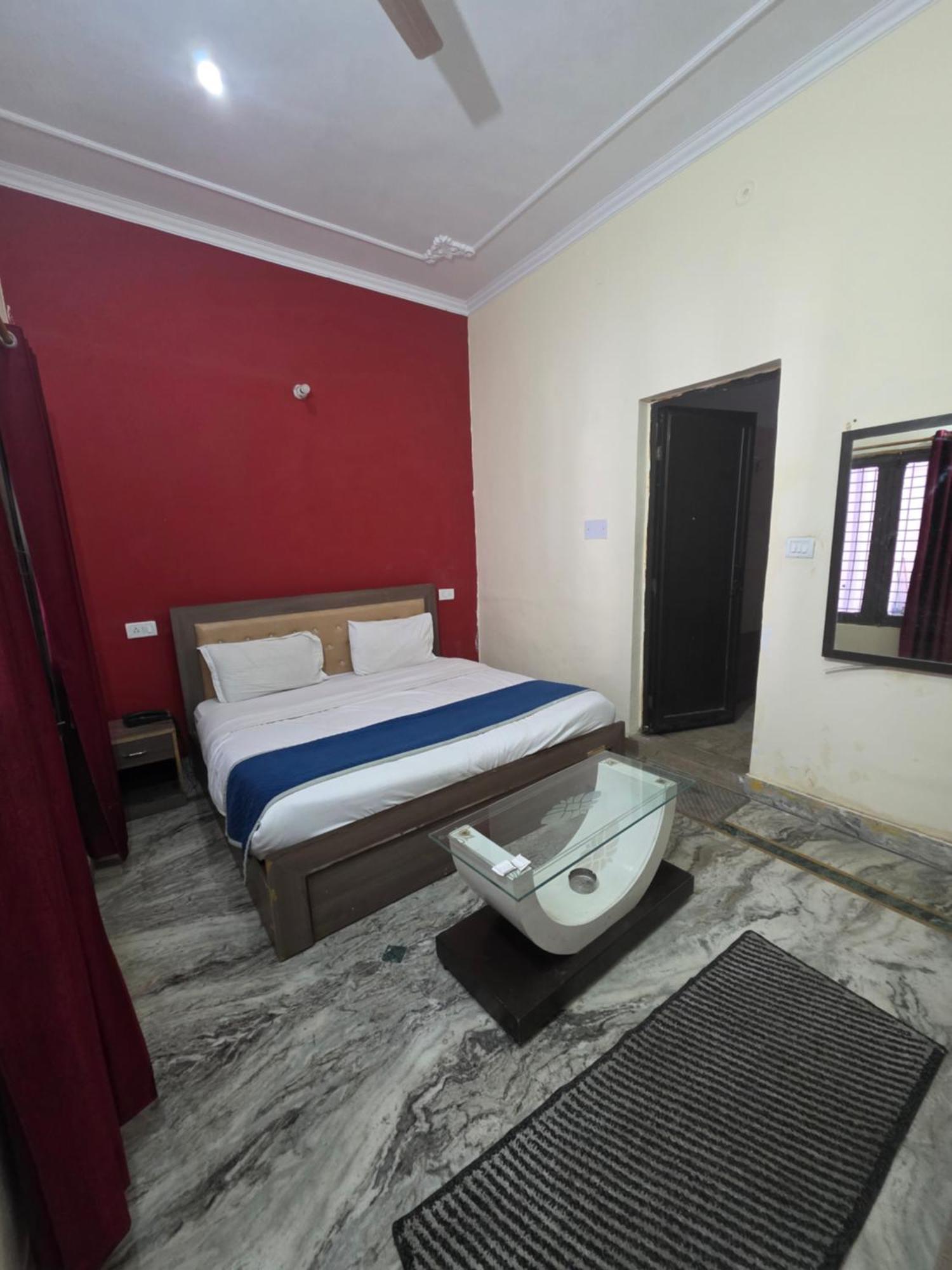 Siddhi Vinayak Hotel And Banquet Bhīm Tāl المظهر الخارجي الصورة