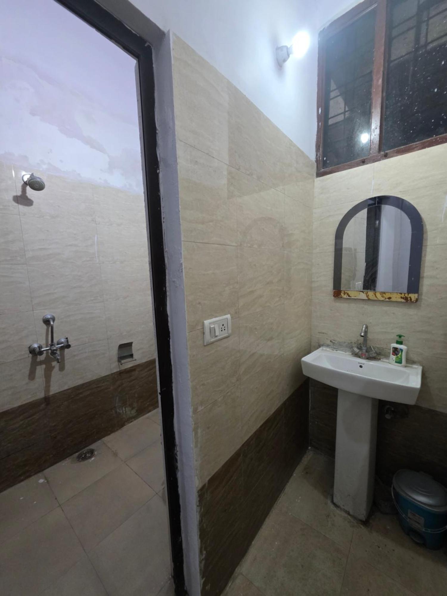 Siddhi Vinayak Hotel And Banquet Bhīm Tāl المظهر الخارجي الصورة